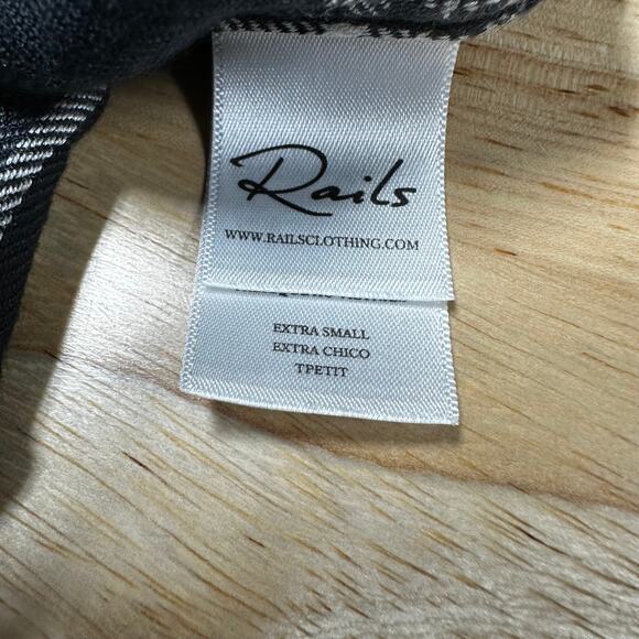 Rails NWT Hunter Button Front in Ash Cream Grey Plaid Size XS Long Sleeve Top - Picture 6 of 9